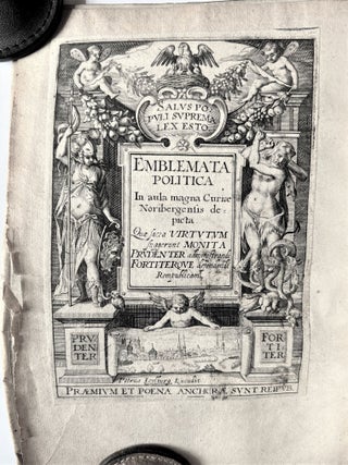 Emblemata politica in aula magna Curiae Noribergensis depicta.